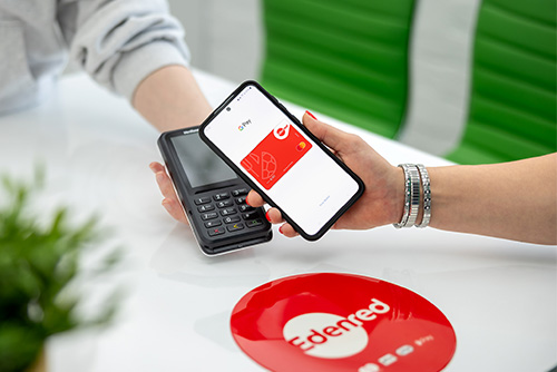 Edenred beneficiary paying with Google Pay.